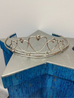 Claire's Silver Heart Tiara Headband